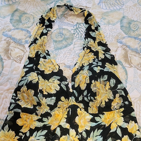 Swimsuit - Picture 2 of 5